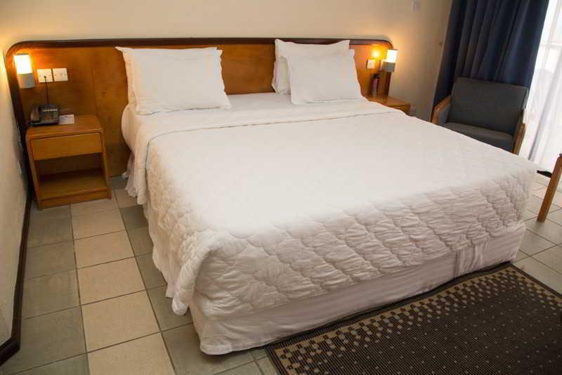Elmina Beach Resort Екстер'єр фото