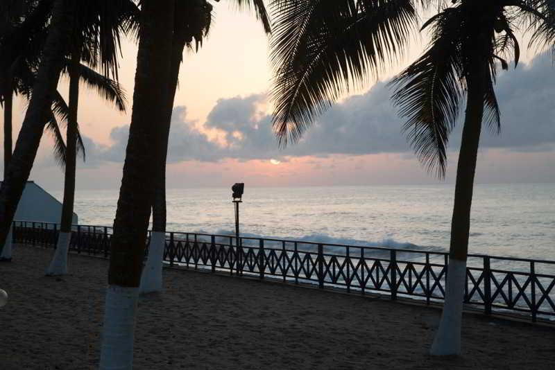 Elmina Beach Resort Екстер'єр фото